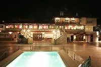 Mythos 3*